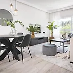 Pr - Stunning Flat Front Line Puerto Banus شقة *