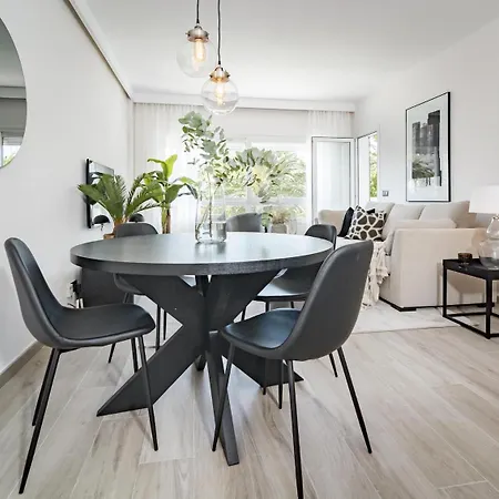 Διαμέρισμα Pr - Stunning Flat Front Line Puerto Banus *