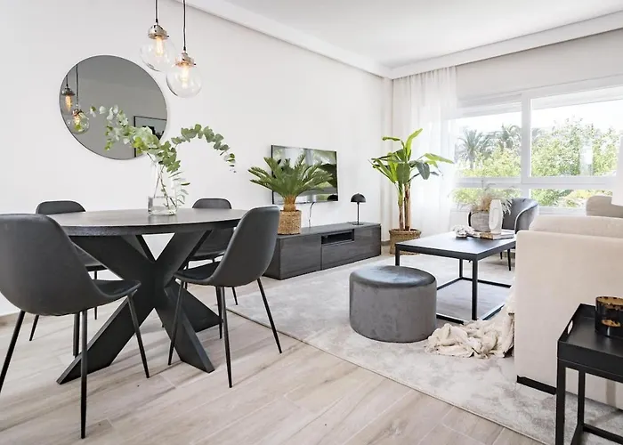 Pr - Stunning Flat Front Line Puerto Banus Daire *